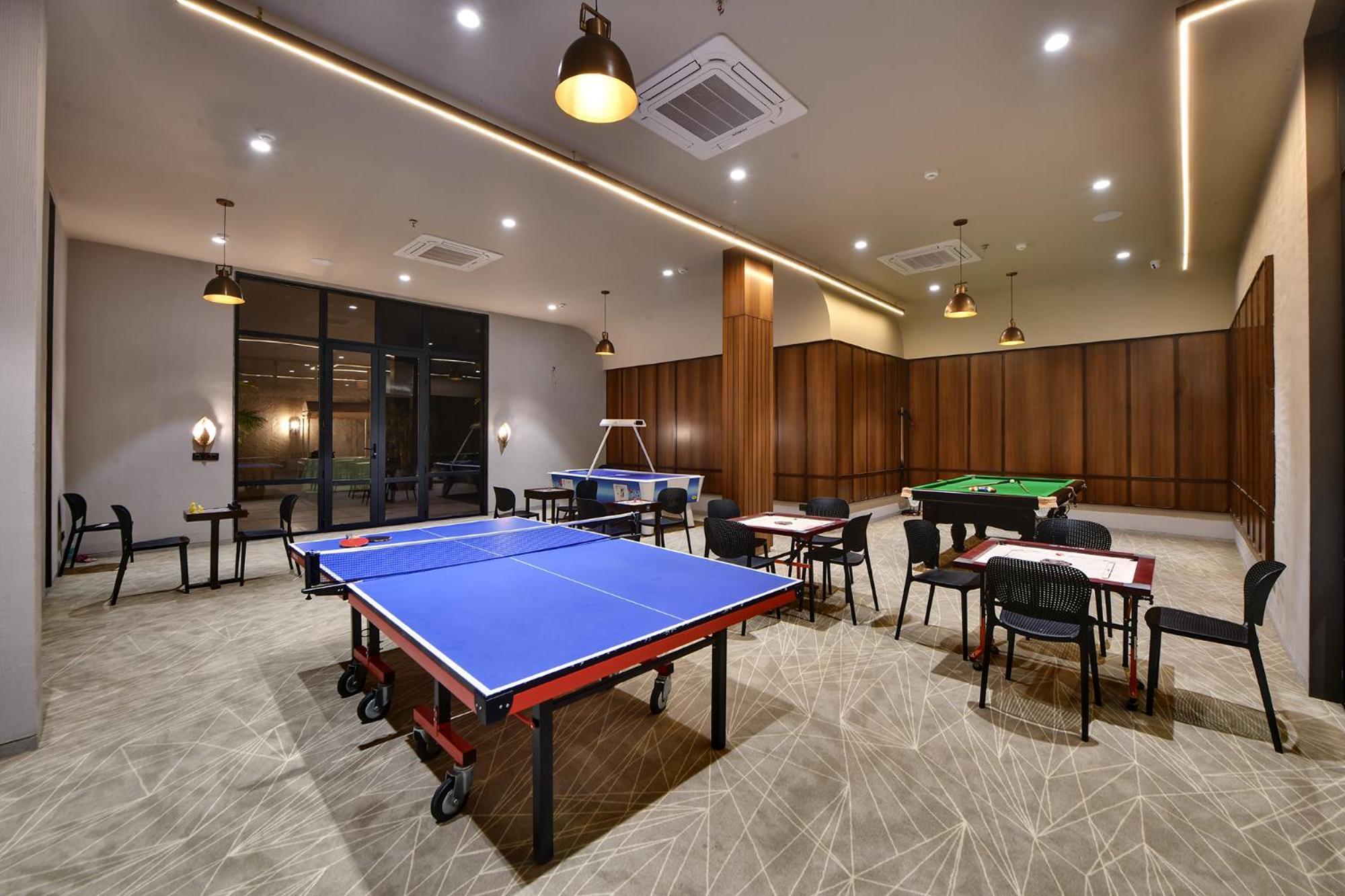 Maira Resort And Convention Centre Raipur  Bagian luar foto